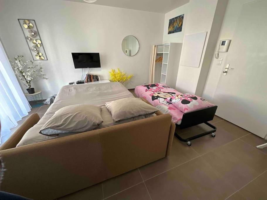 Proche Disney Et Paris - Studio Terrasse Et Parking Prive Montevrain Ngoại thất bức ảnh